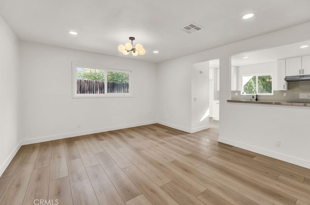 413 Alta Mesa Dr, Riverside CA  92507-3109 exterior