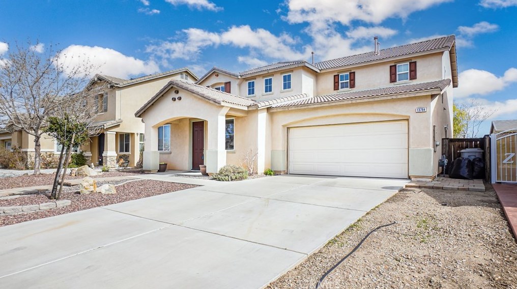 13784 Coolidge Way, Hesperia, CA 92344-7009