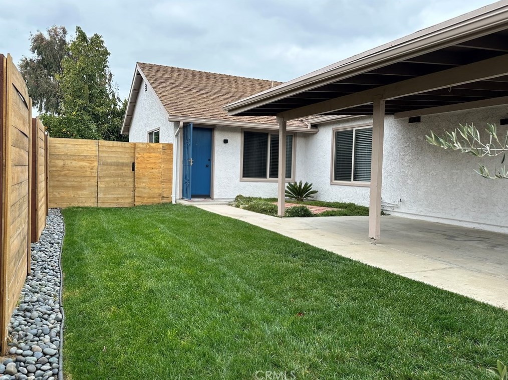 43 Abrazo Dr, Camarillo, CA 93012-6771
