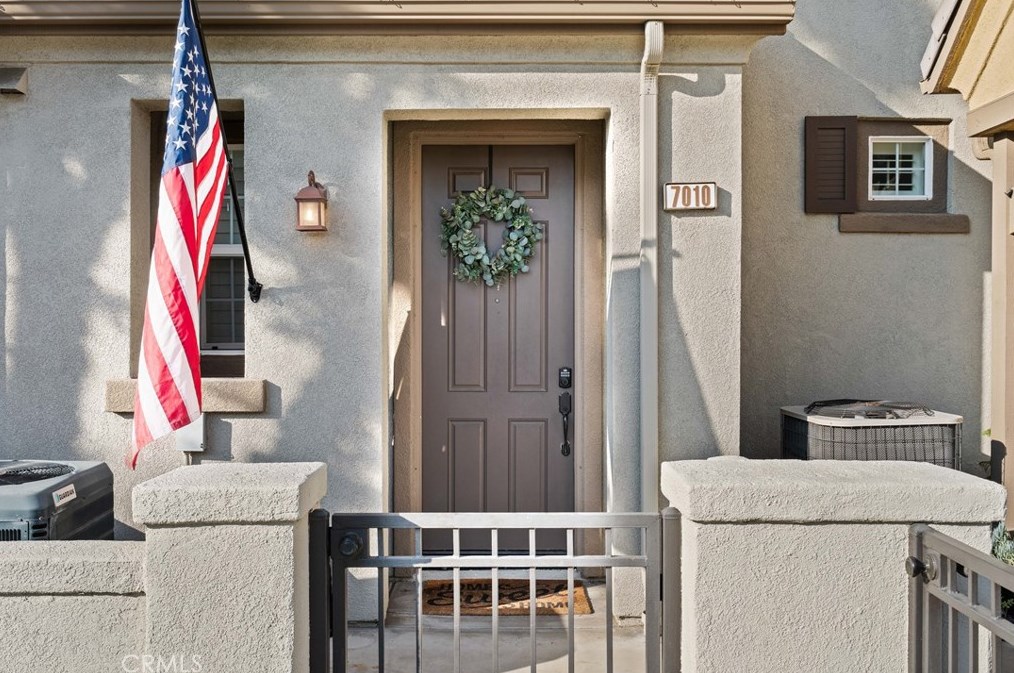 7010 Vining St, Chino, CA 91710