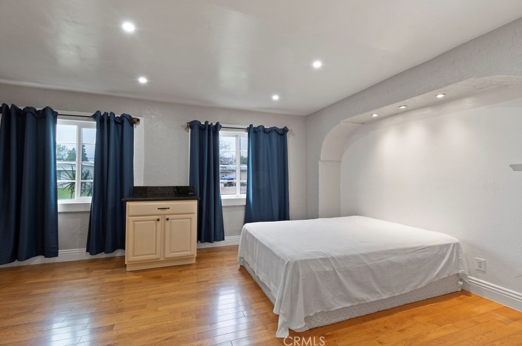 716 Galatea St, Glendora CA 91740-4954 exterior