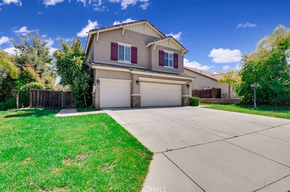 33778 Wagon Train Dr, Wildomar, CA 92595