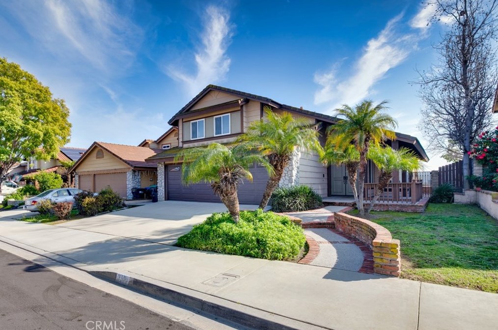 3381 Marble Ridge Dr, Chino Hills, CA 91709-1414