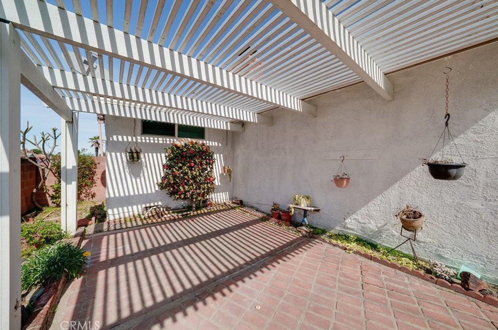 11842 Dorada Ave, Garden Grove CA  92840-5501 exterior