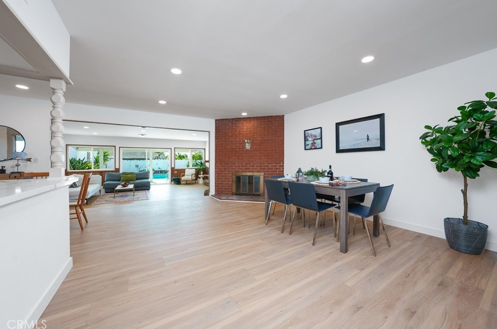 11842 Dorada Ave, Garden Grove CA  92840-5501 exterior