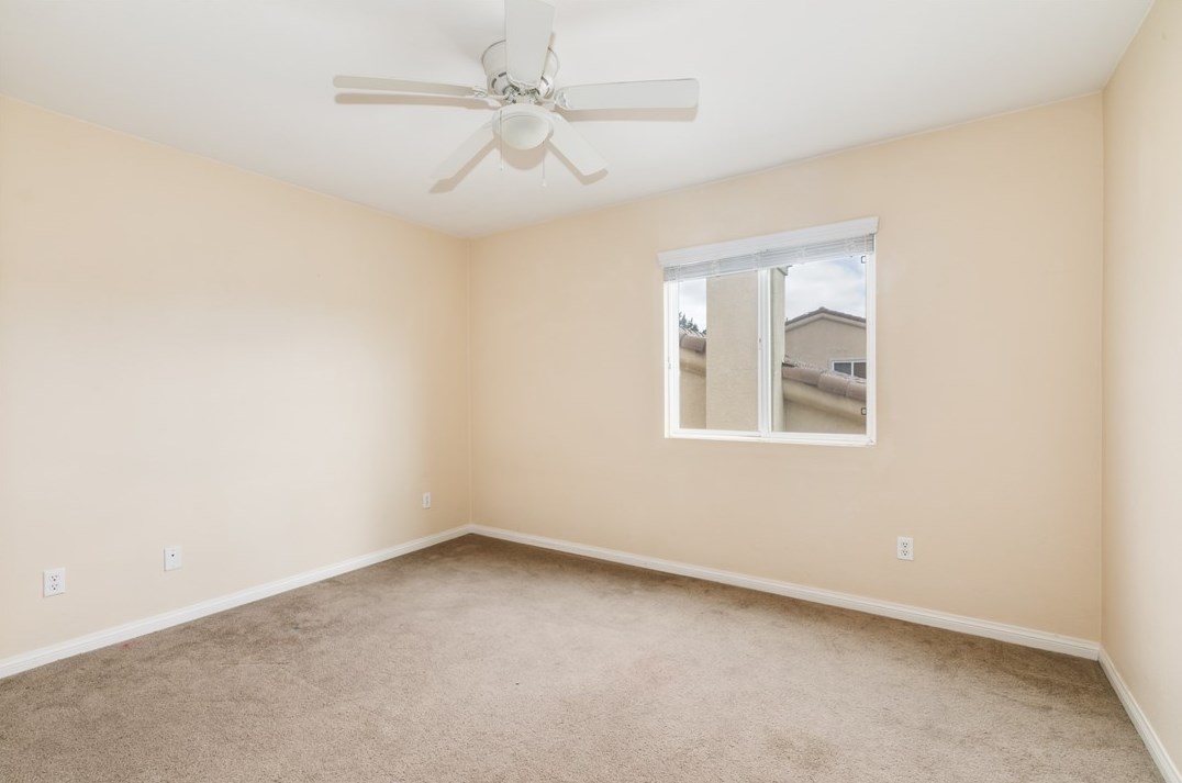 1550 Phoenix Dr, Beaumont CA  92223-7813 exterior