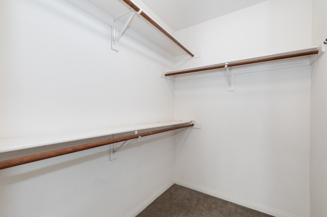 1550 Phoenix Dr, Beaumont CA  92223-7813 exterior