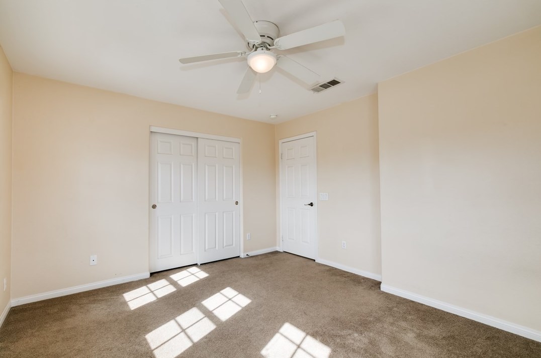 1550 Phoenix Dr, Beaumont CA  92223-7813 exterior