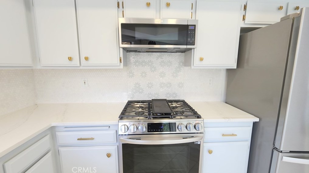 2327 Curtis Ct, Glendora CA  91741-4003 exterior