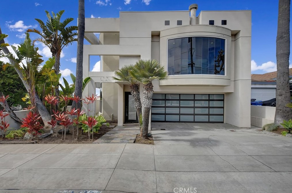 1235 2nd St, Hermosa Beach, CA 90254