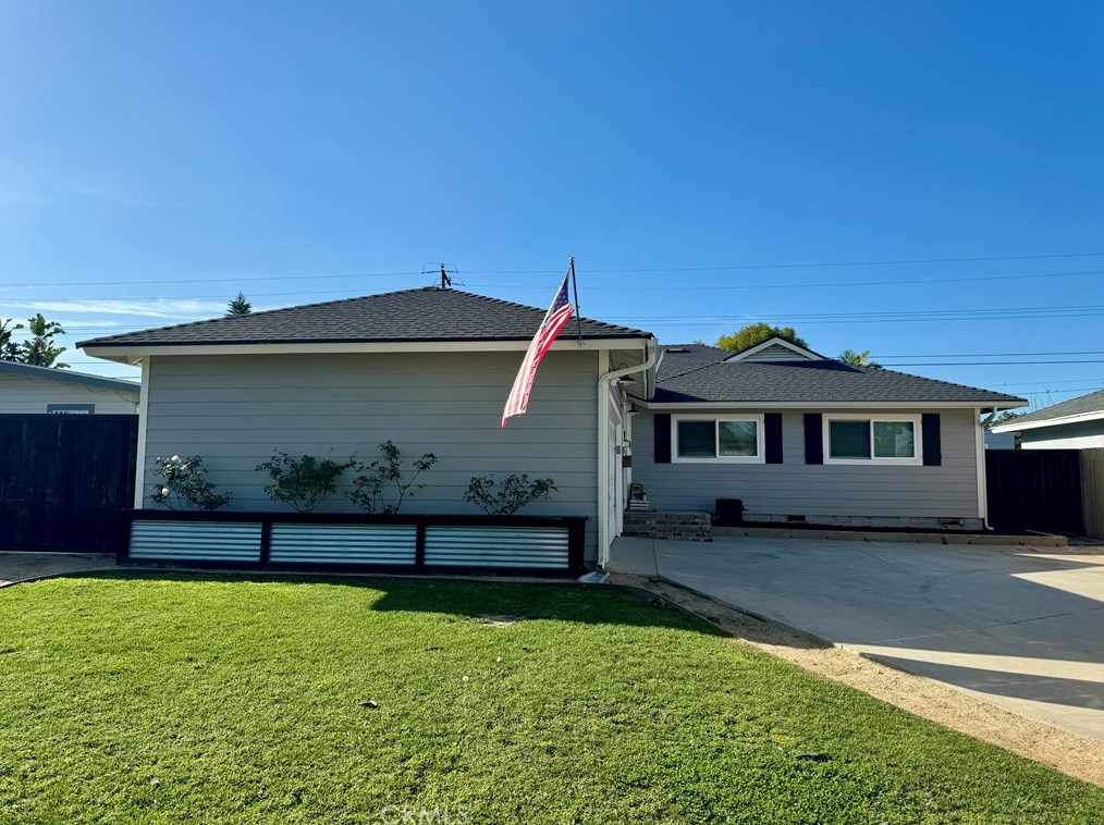 1322 Woodcrest Ave, Fullerton, CA 92833-4629