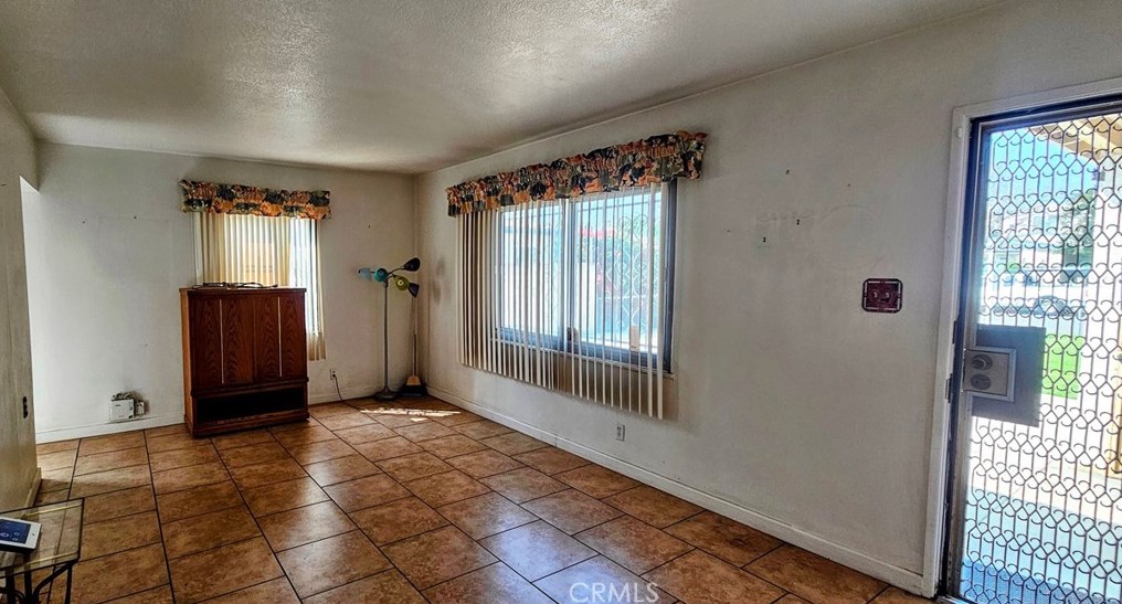 1351 S Monterey Ave, Ontario, CA 91761
