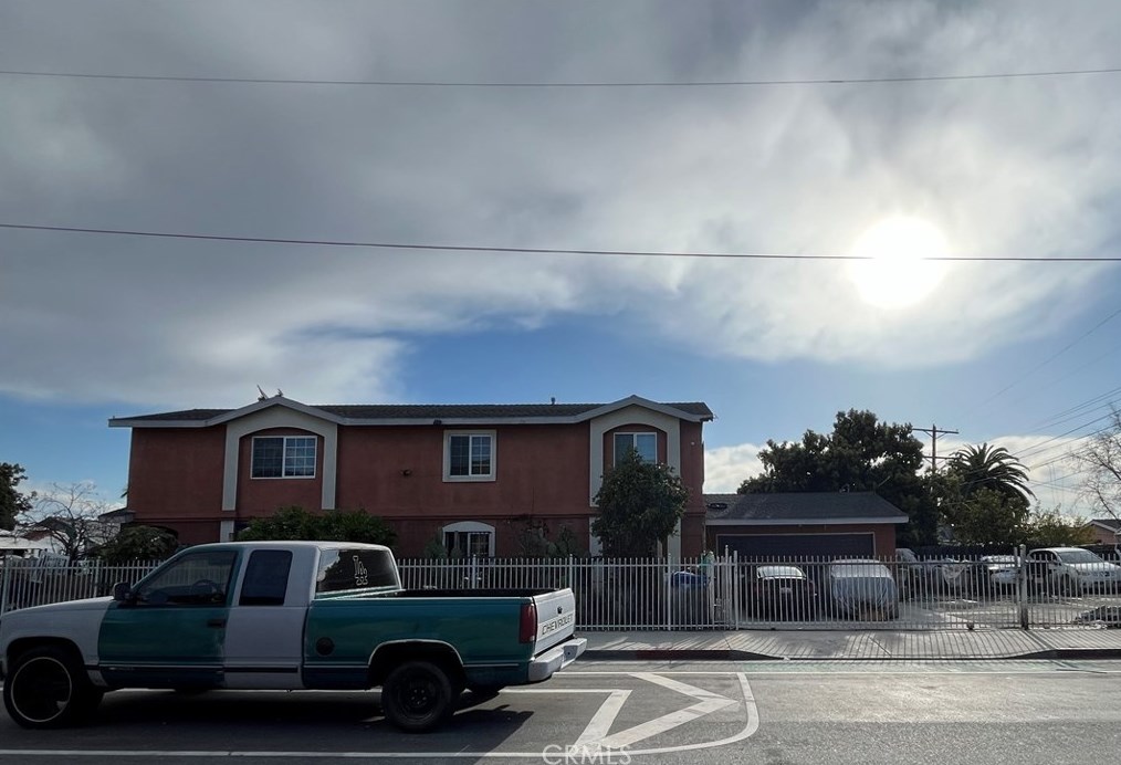 348 83rd St, Los Angeles CA  90003-3002 exterior