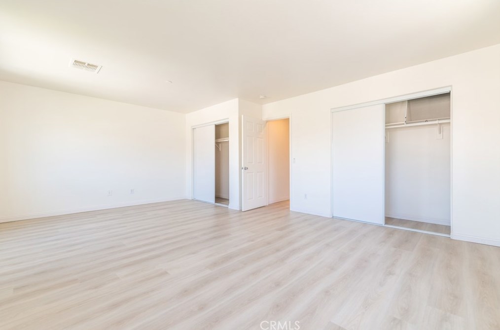 15657 Fontlee Ln, Fontana CA  92335-5480 exterior