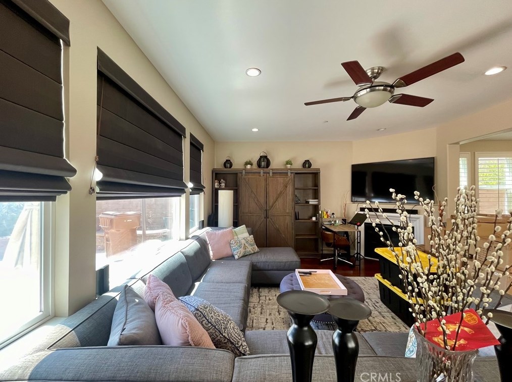 2650 Pacific Ct, Brea CA  92821-9104 exterior