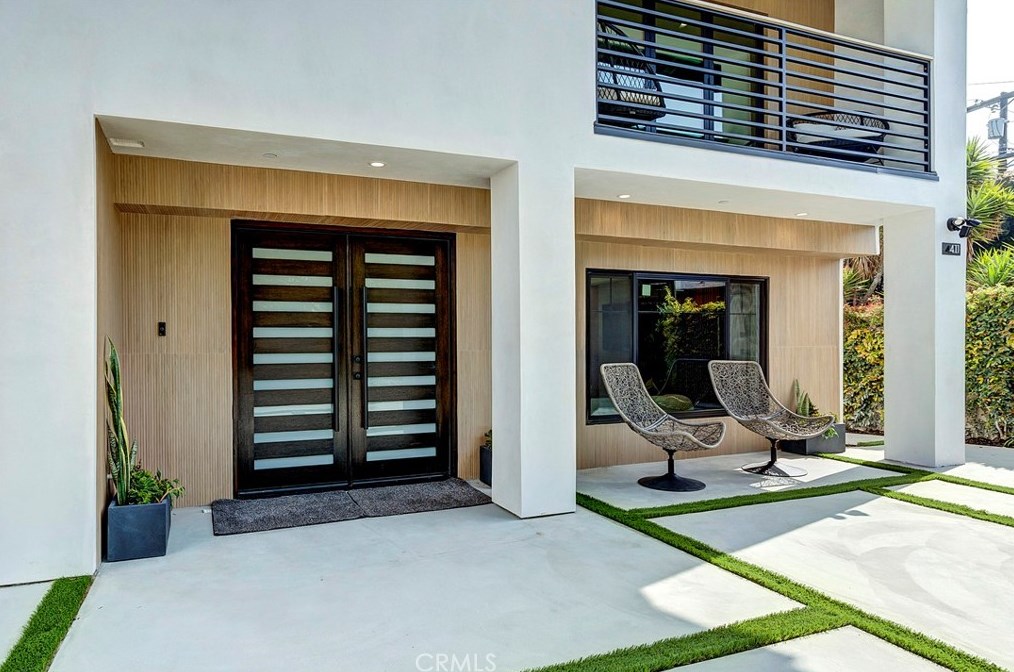 411 26th St, Santa Monica CA  90402-3105 exterior