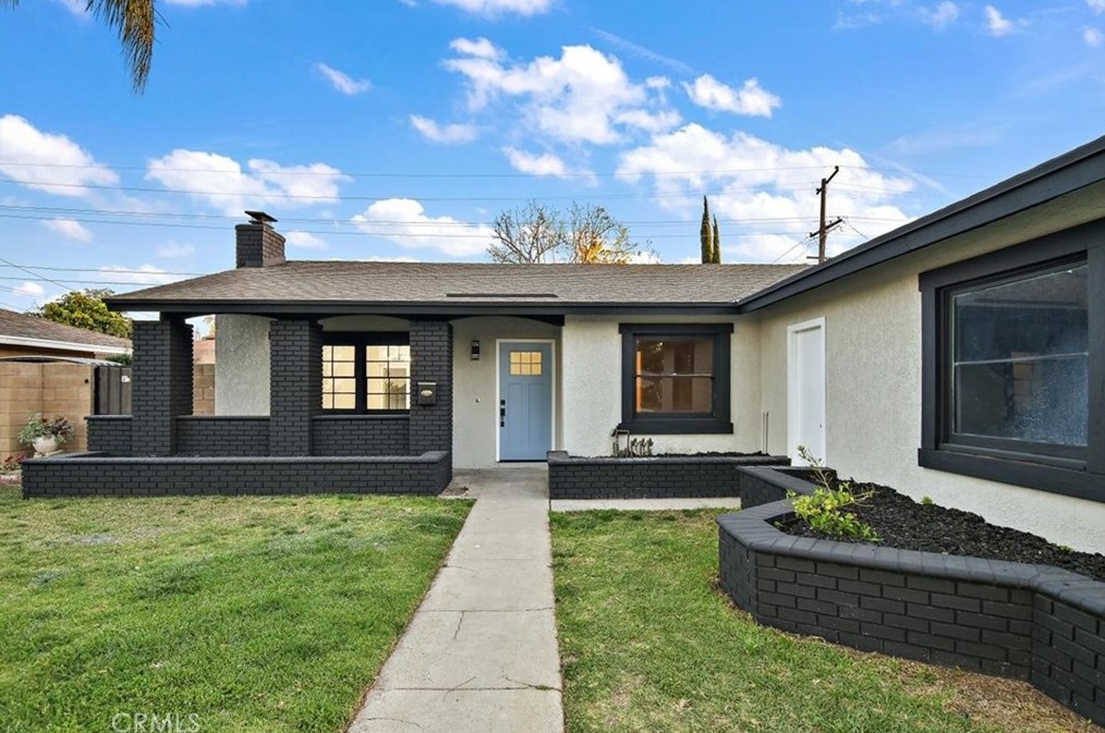 446 E Francis St, Corona, CA 92879