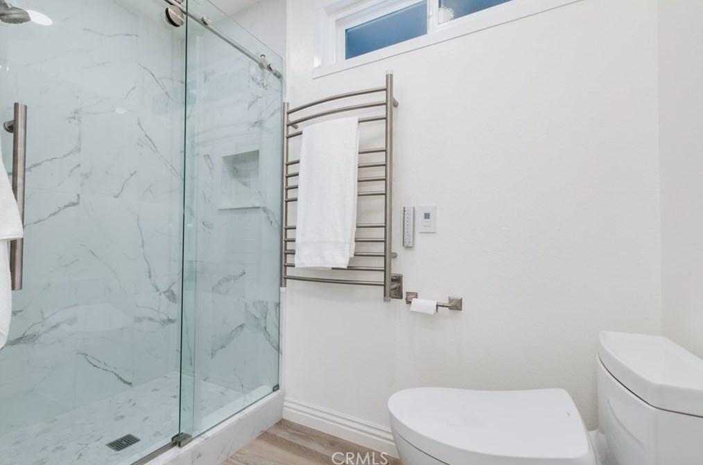 17 Whitney, Irvine CA  92620-3386 exterior