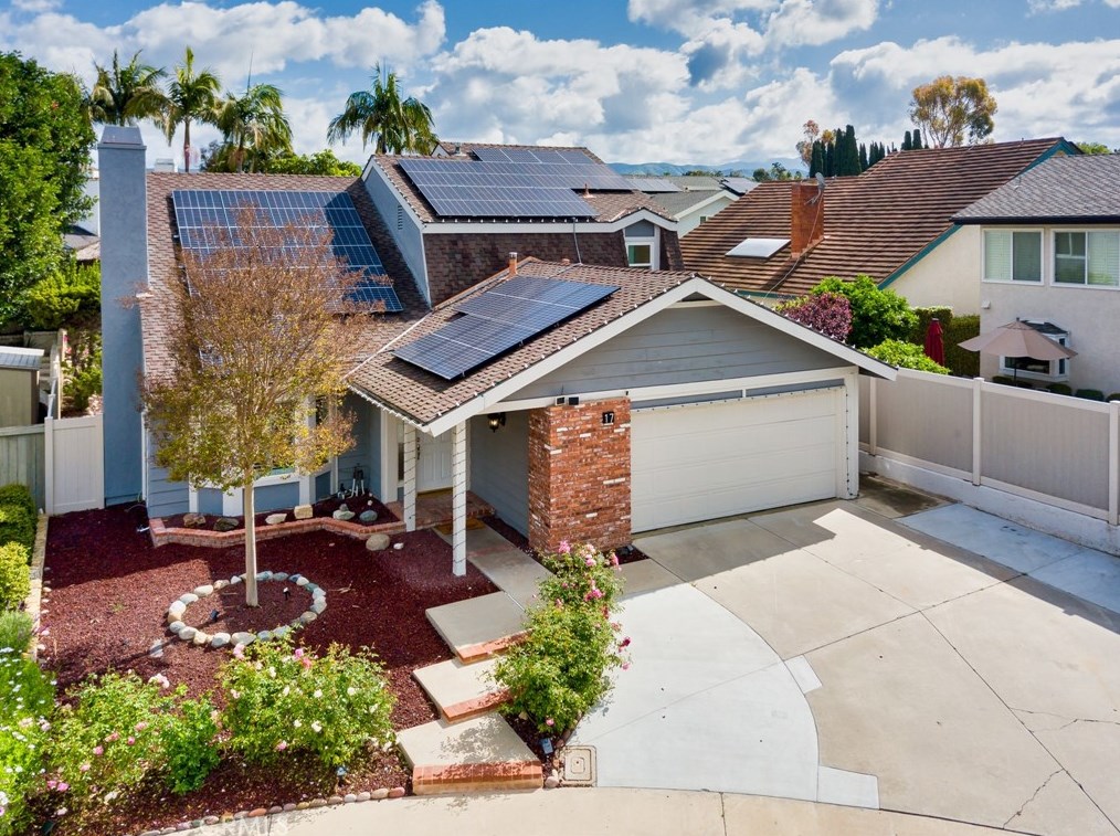 17 Whitney, Irvine CA  92620-3386 exterior