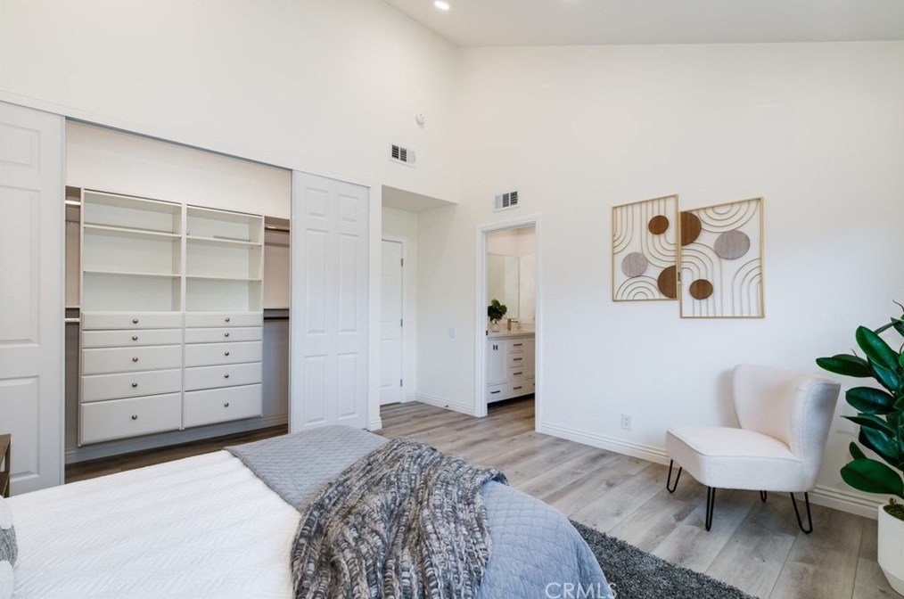 17 Whitney, Irvine CA  92620-3386 exterior