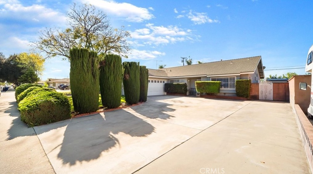 1424 Elmcroft Ave, Pomona, CA 91767-4441