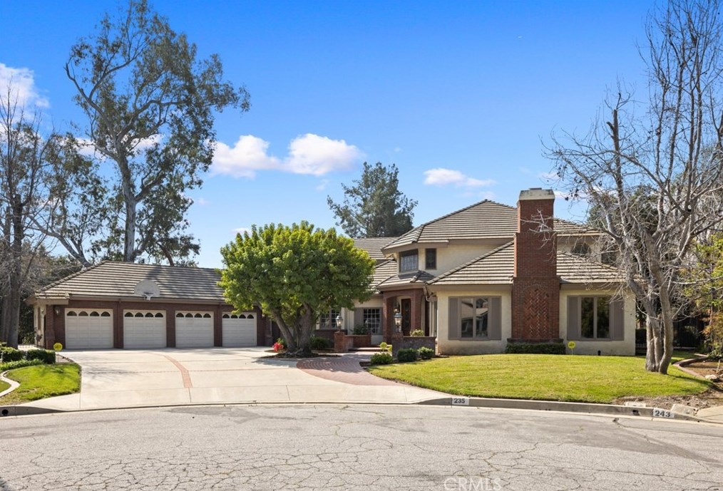 235 Silver Tree Rd, Glendora, CA 91741