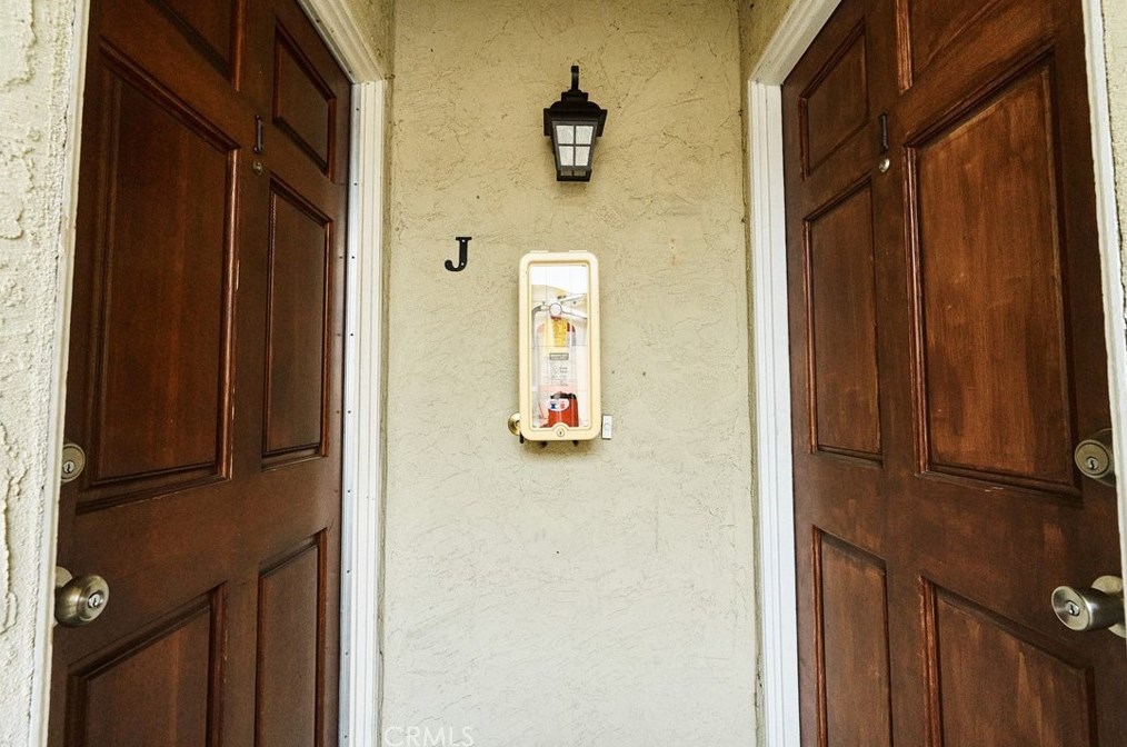 4517 College Way, San Diego, CA 92115-5458
