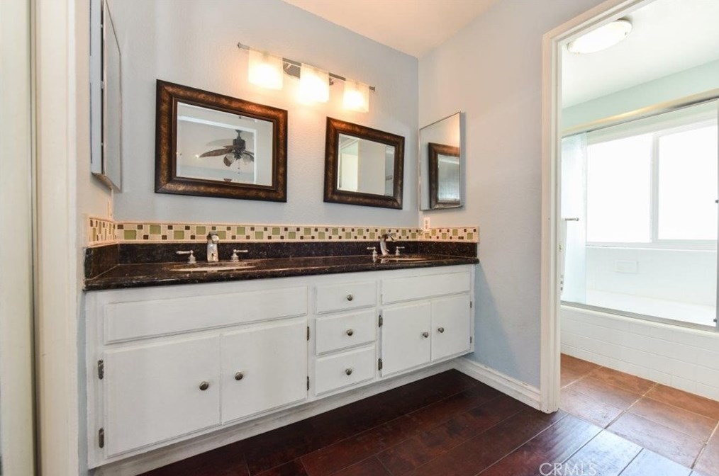16 Silkberry, Irvine CA  92614-7480 exterior