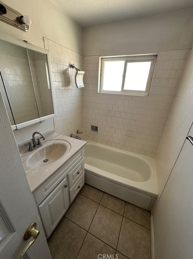 12636 Lincoln Rd, Lucerne Valley CA  92356-7361 exterior