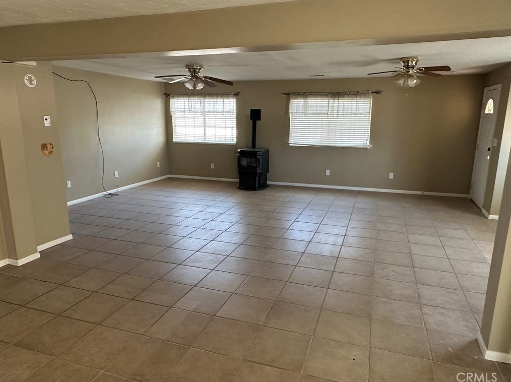 12636 Lincoln Rd, Lucerne Valley CA  92356-7361 exterior