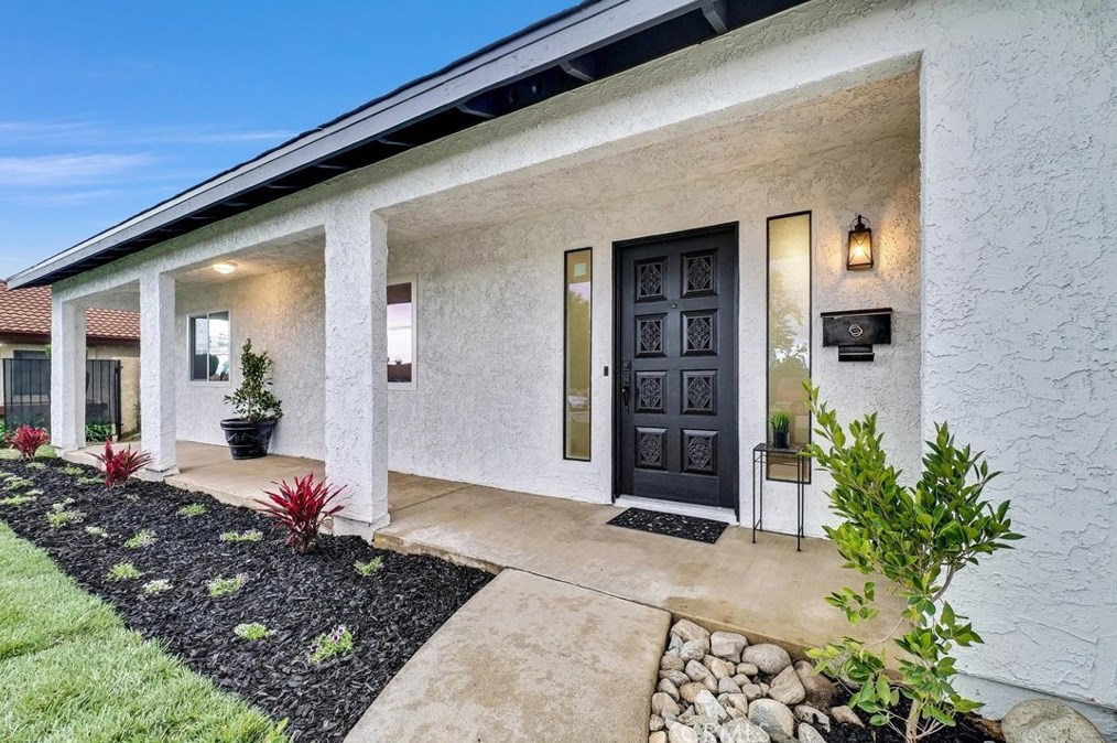 1985 Mountain Ave, Pomona, CA 91767