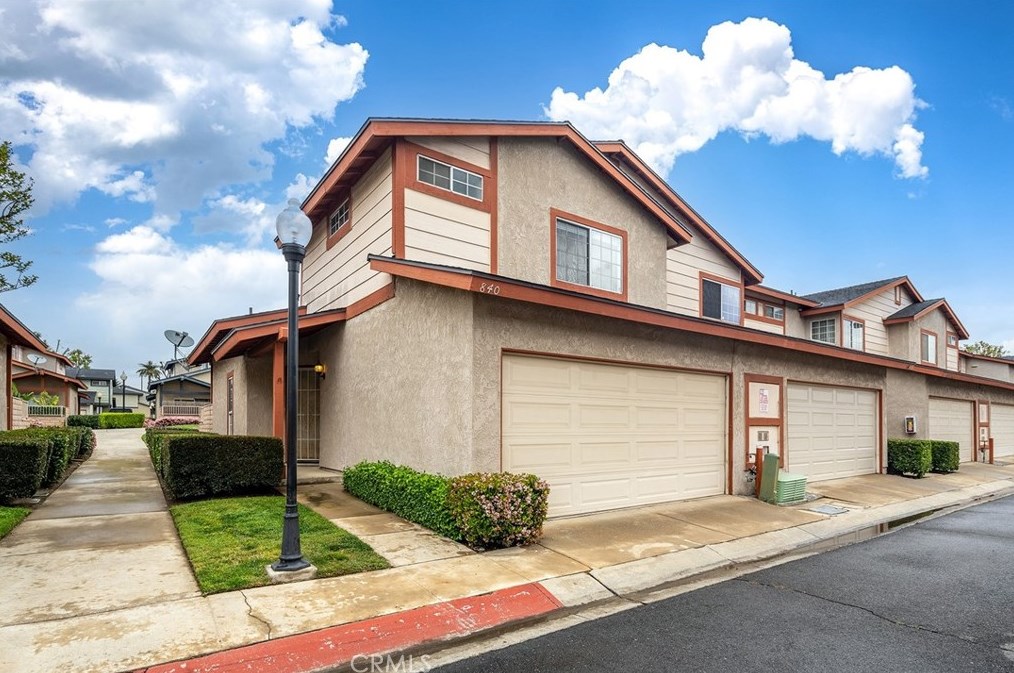 840 Maitland Privado, Ontario, CA 91762