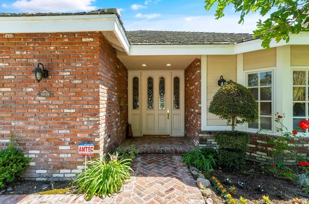 9830 Wendon St, Temple City, CA 91780