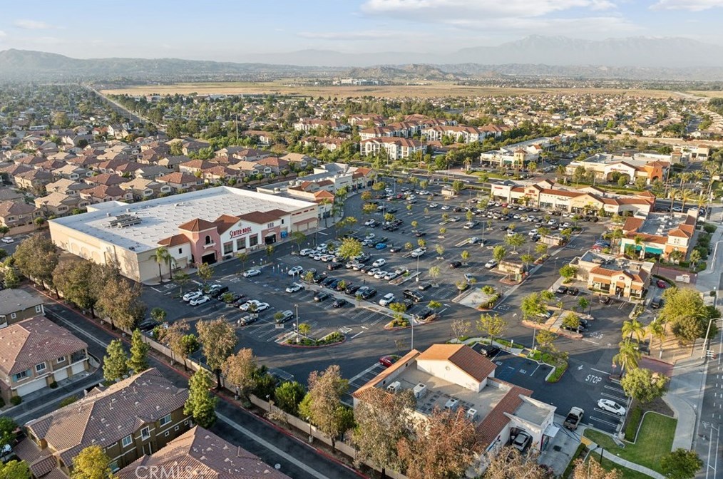 25888 Iris Ave, Moreno Valley CA  92551-2916 exterior