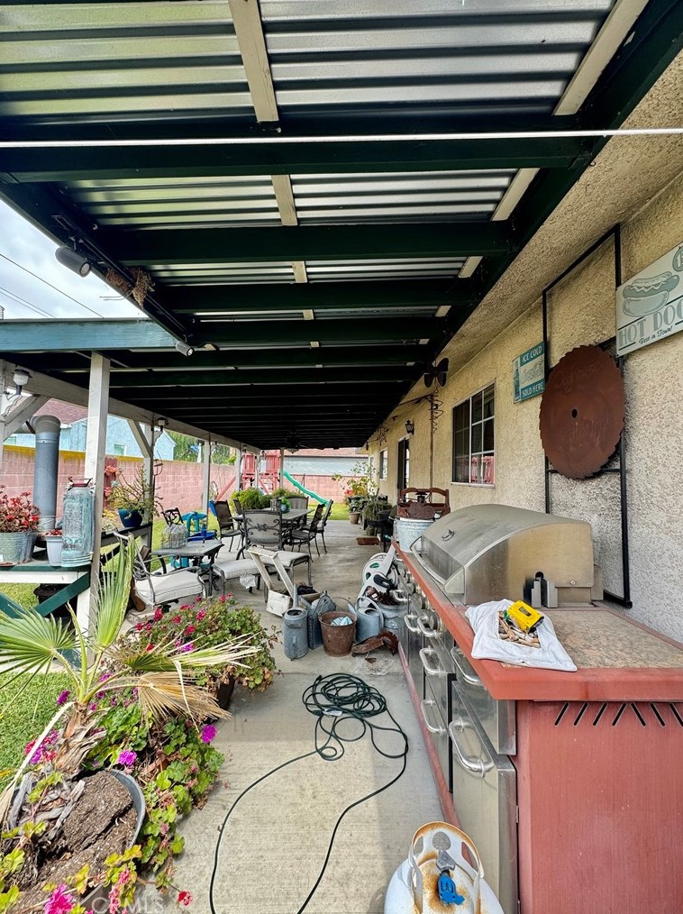 11134 Reichling Ln, Whittier CA 90606-1653 exterior