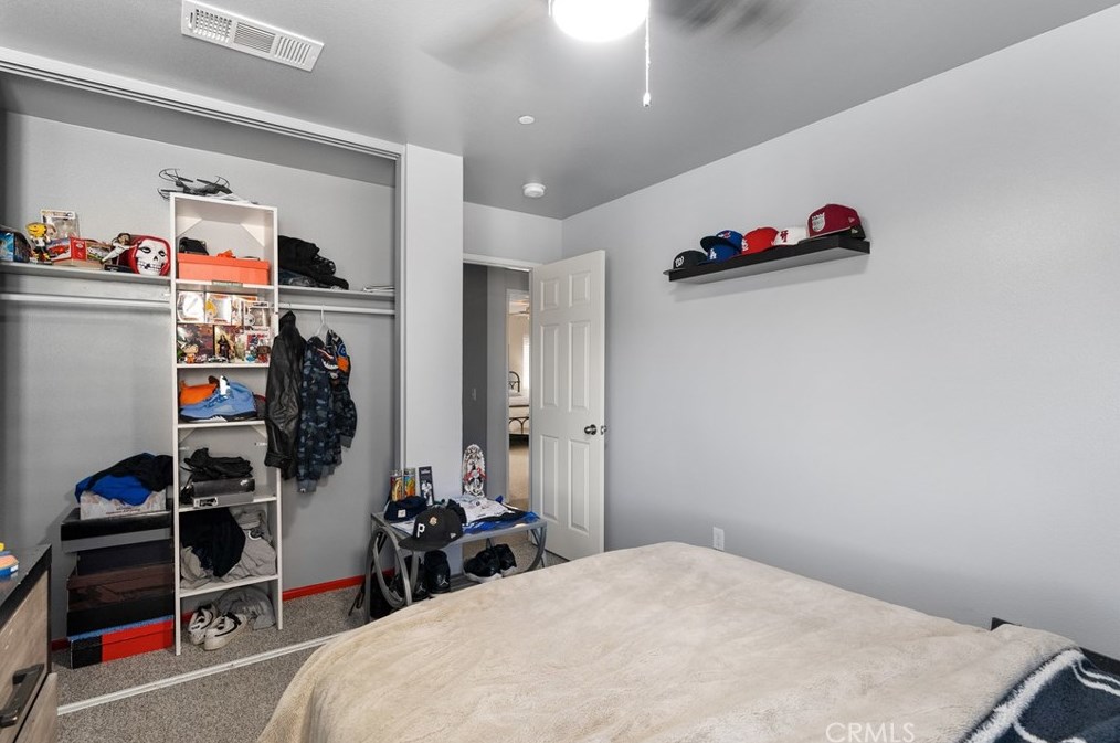 1408 Silverberry Ln, Beaumont CA  92223-1437 exterior