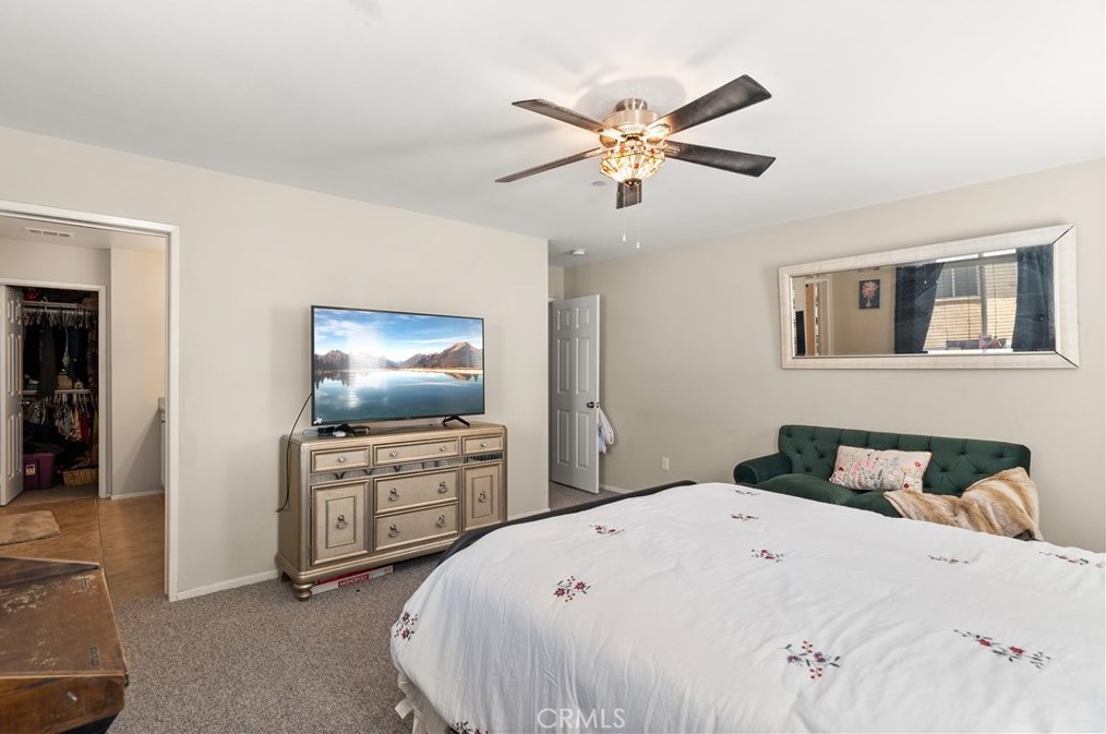 1408 Silverberry Ln, Beaumont CA  92223-1437 exterior