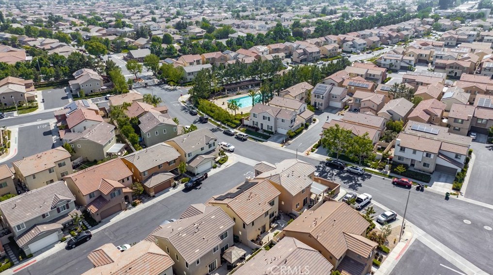 1408 Silverberry Ln, Beaumont CA  92223-1437 exterior