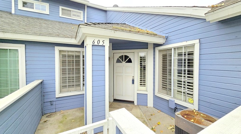 605 Alder Ln, Walnut, CA 91789