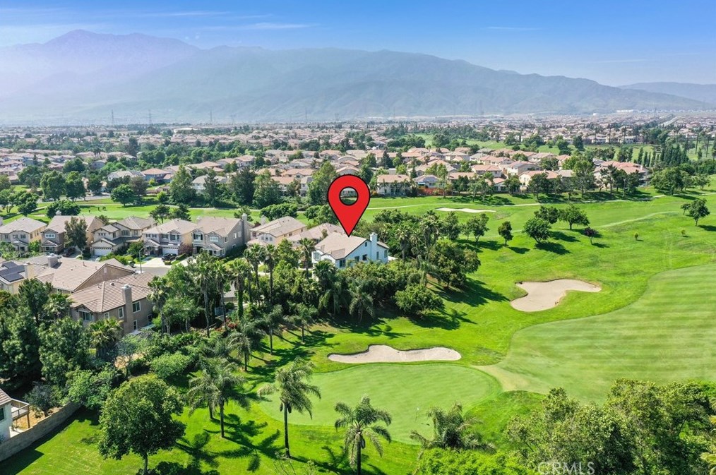 6158 Kingsmill Ct, Fontana CA  92336-5699 exterior