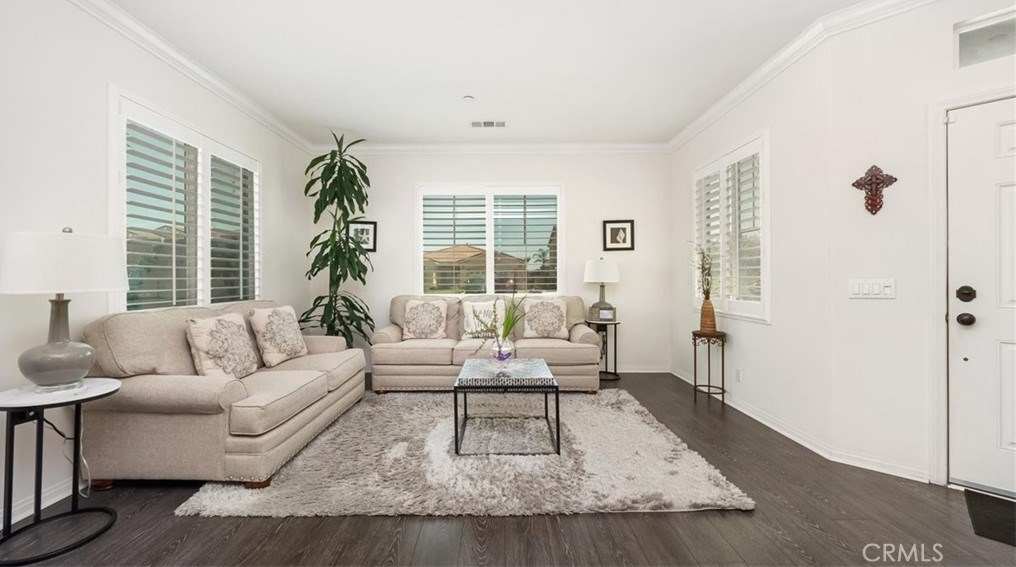 16162 St Antony Ln, Fontana, CA 92336