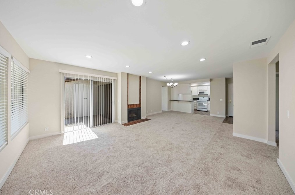 901 Golden Springs Dr #a16, Pomona, CA 91765