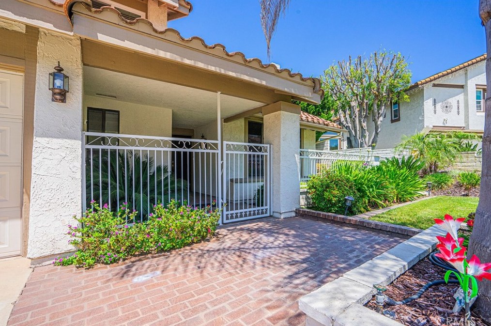 1833 Lakewood Ave, Upland, CA 91784