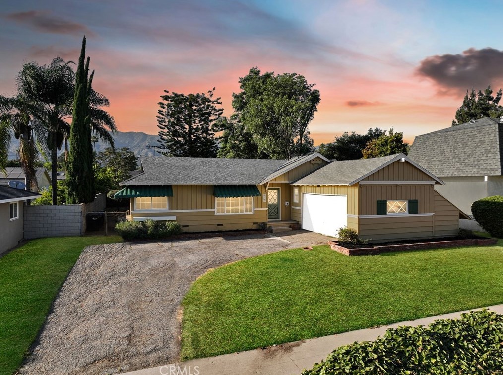 409 Ada Ave, Glendora, CA 91741-4241