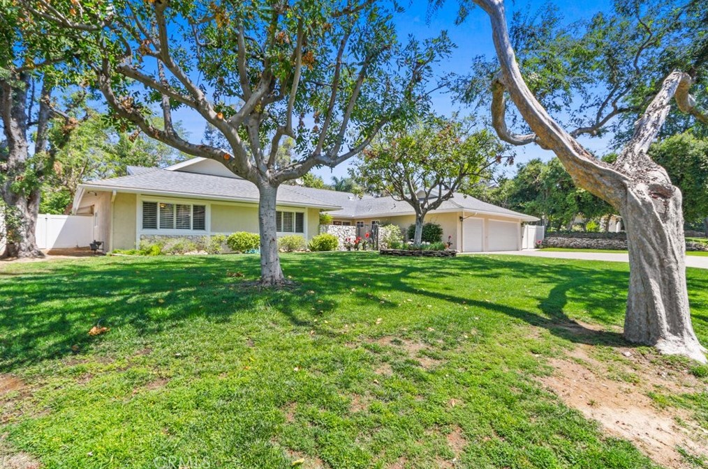 621 Green Acre Dr, Fullerton, CA 92835