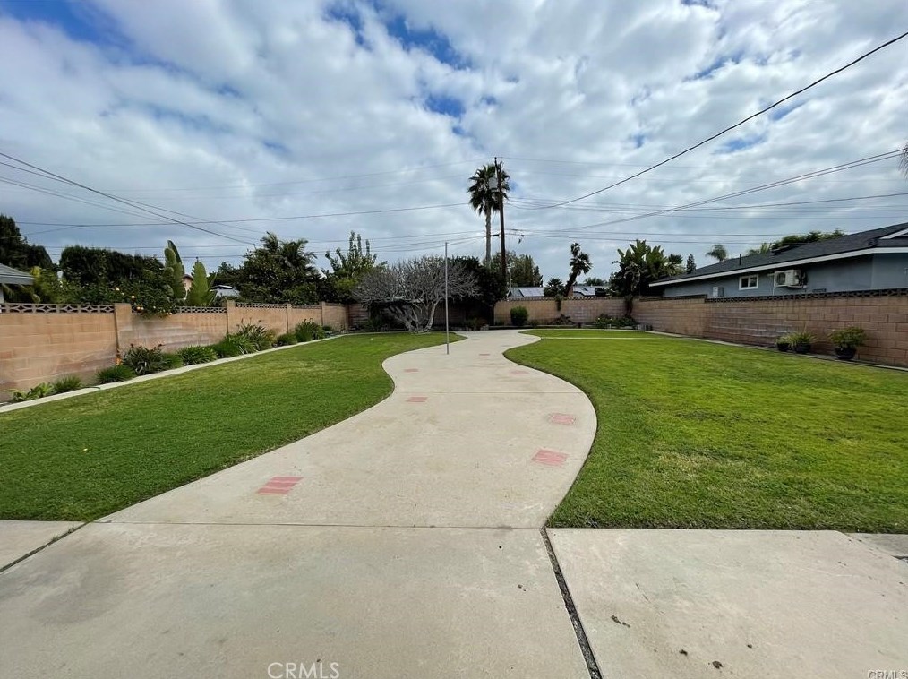 860 Adamsgrove Ave, Walnut, CA 91789