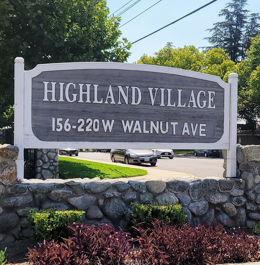182 W Walnut Ave #b, Rialto, CA 92376