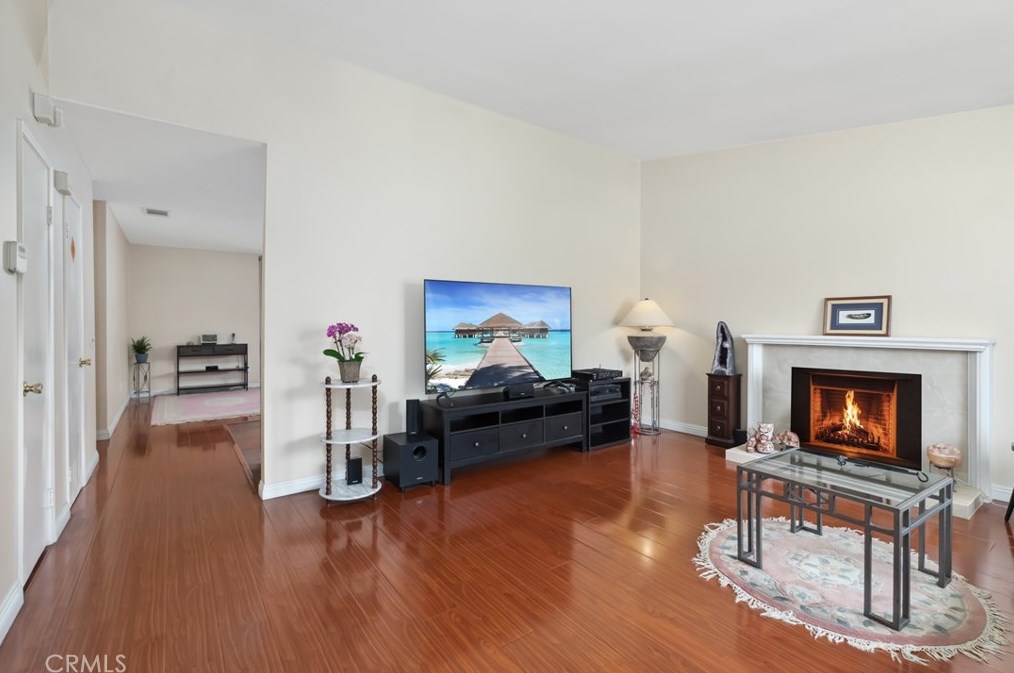 645 E Boxwood Ct, Ontario, CA 91761