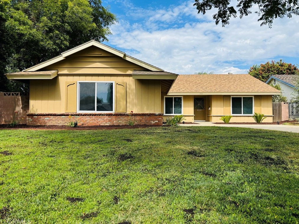 1521 N Granite Ave, Ontario, CA 91762