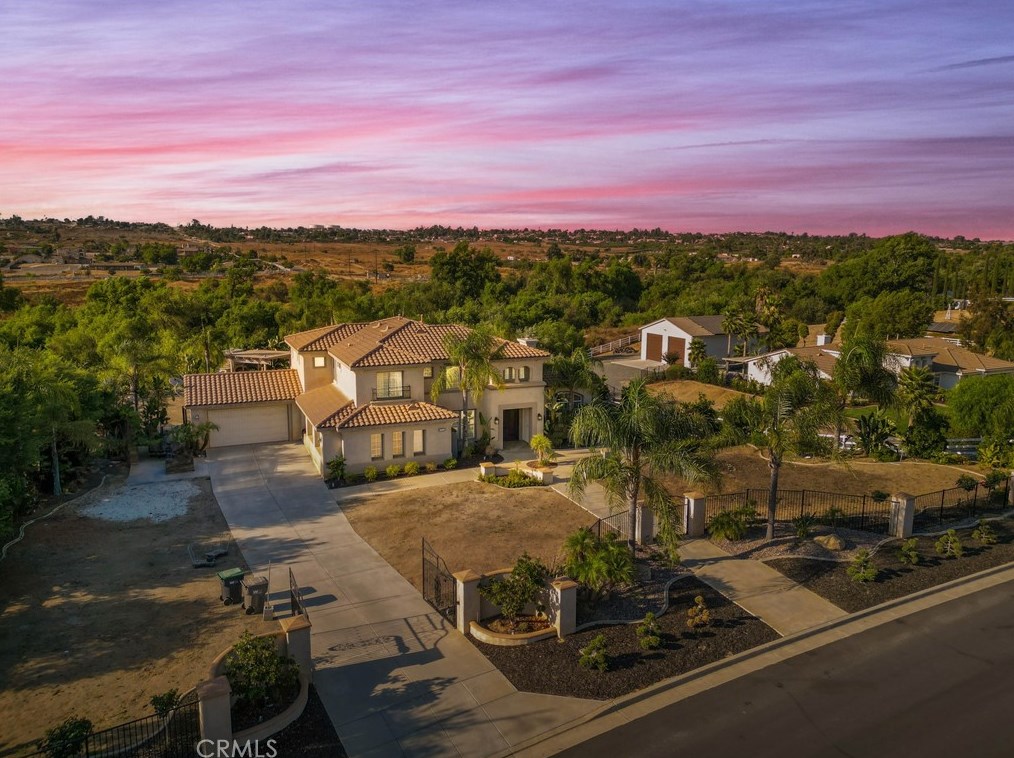 17732 Seven Springs Way, Riverside, CA 92504-9452